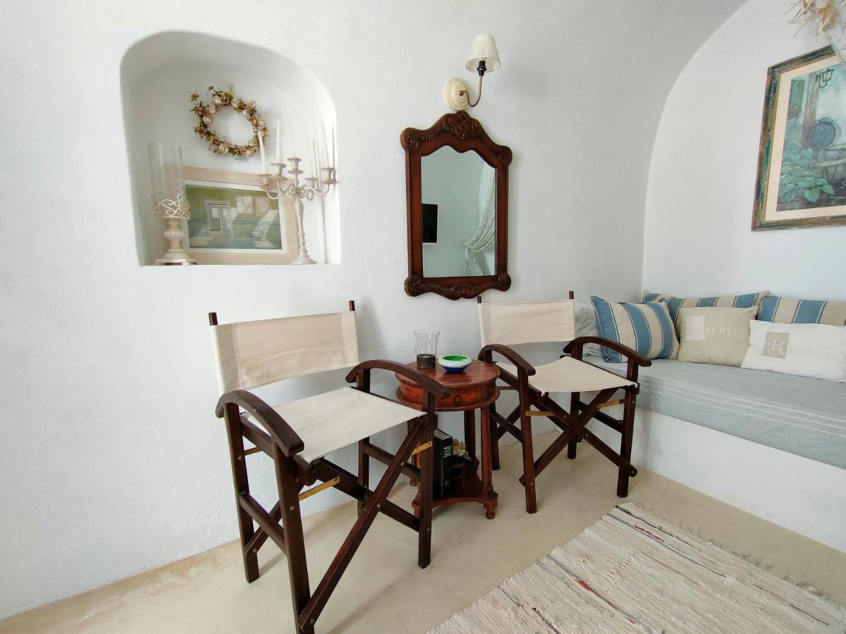 Casanova'S House Villa Emporio  Exterior photo